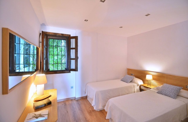 Kasaba Qadima, panoramic views and private parking