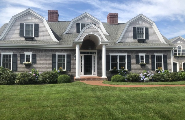 Katama Dream House on 1.5 Acres W/Pool