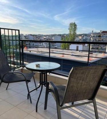 Kate's Studio with view and free parking