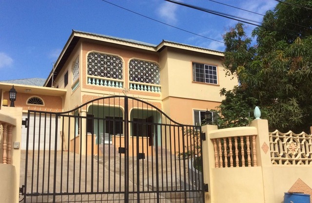 Kathy's Cool Getaway is located near to shopping and transportation.