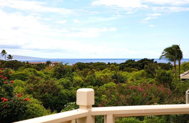 KBM Resorts | Partial Ocean View 3-Bedroom Grand Champions Villa Collection | Multi Unit Listing | Same Enclave | 2 Free Rental Cars! GCH-120/21