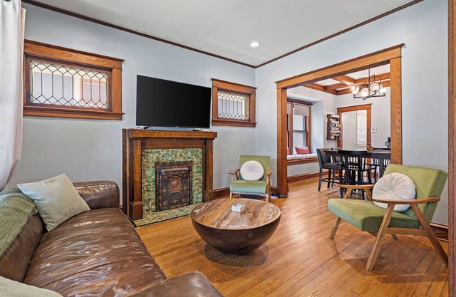 KC Nest - Walkable location!