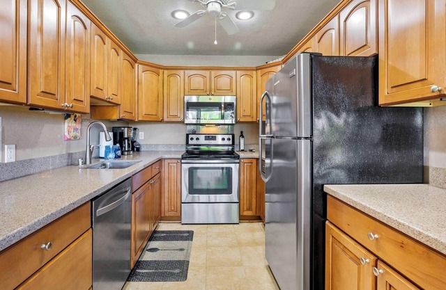 Keauhou Punahele Private Lanai w/Grill