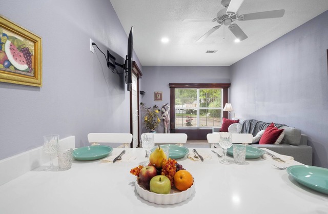 Keep it simple at this peaceful and centrally-located place