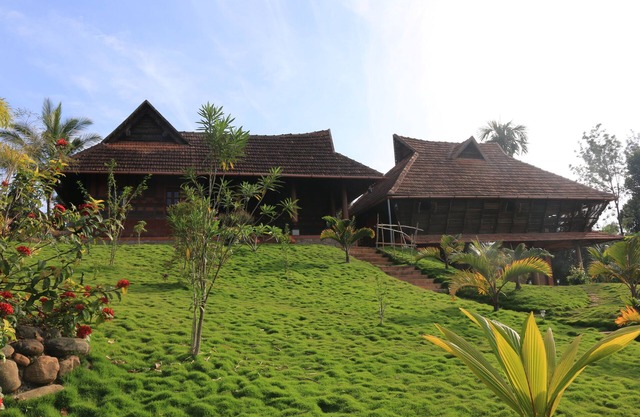 Kerala Heritage Nalukettu (3 bedroom) wooden Villa