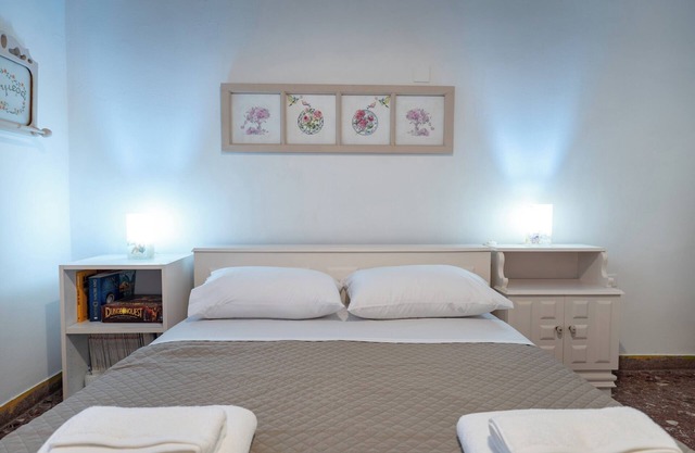 Keratsini 2 bedroom 4 pers apart by MPS