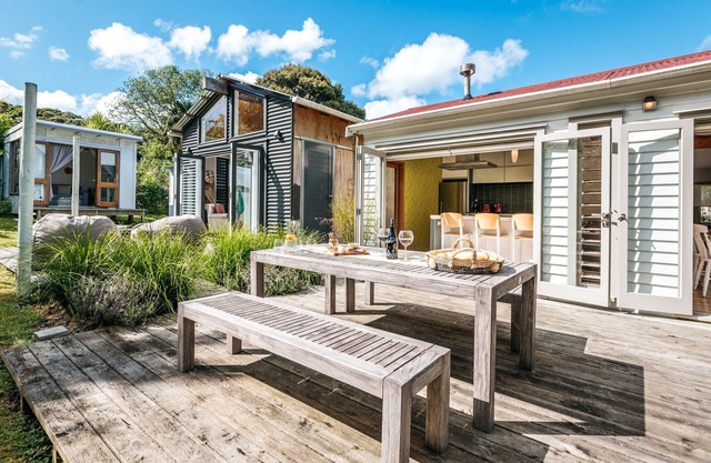 Kereru - Waiheke Holiday Home