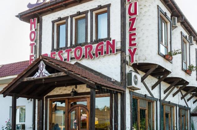 Khan Lankaran Hotel