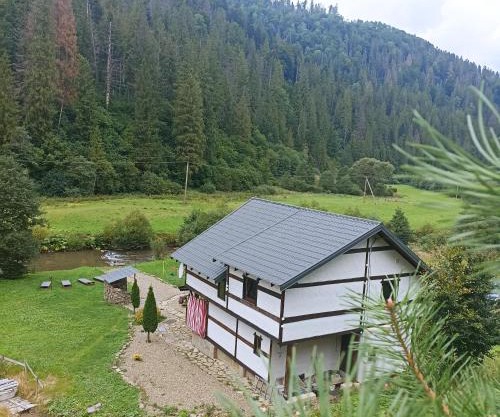 Khatyna u Dolyni