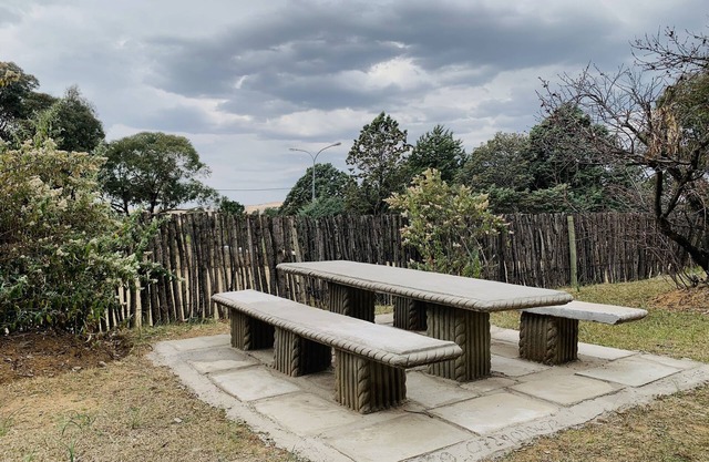 Khutsong Lodge