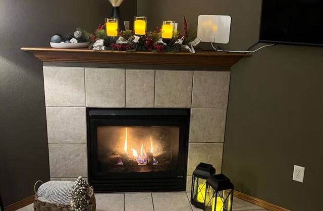 Kid-friendly cozy 2-bedroom, 2.5bath townhouse