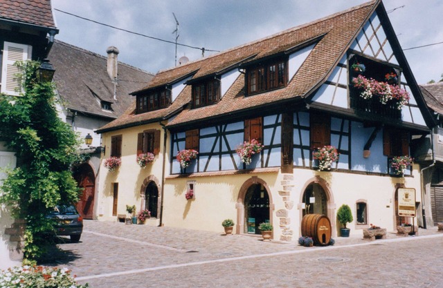 KIENTZHEIM LARGE CHARMING GITE LOCATED IN THE CENTER OF THE VILLAGE