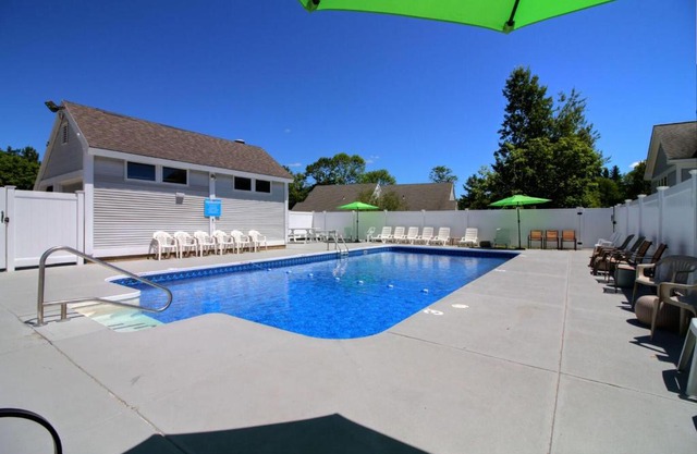 Killington Center Inn & Suites by Killington VR - 1 Bedrooms