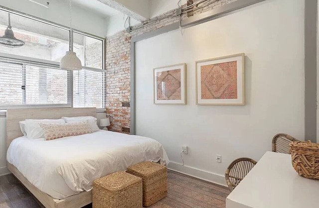King Bed | Walkable | Beltline Ground Floor Gem