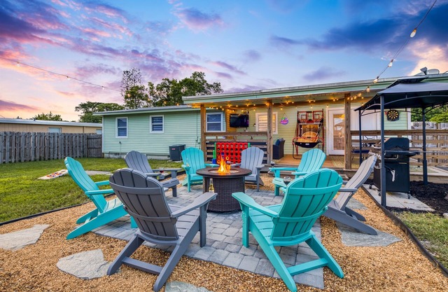 King Beds|Kids Rm|Game Rm|Patio Dining|BBQ|Dogs OK