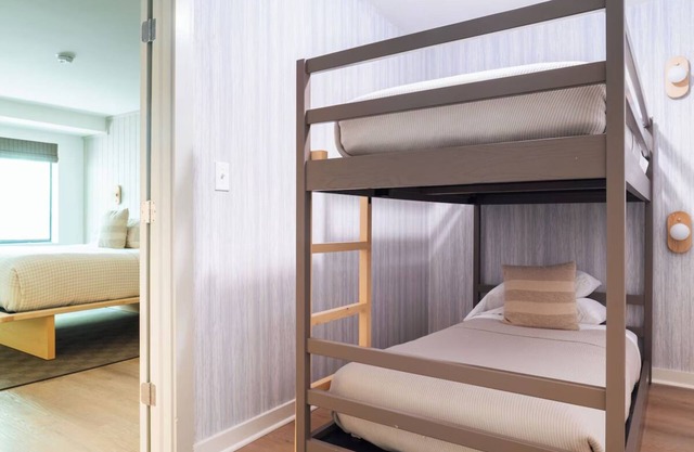 King Bunk Suite l Great for Families at Bluebird Lake Placid