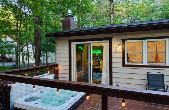 King - Massage - Pet Friendly - Romantic