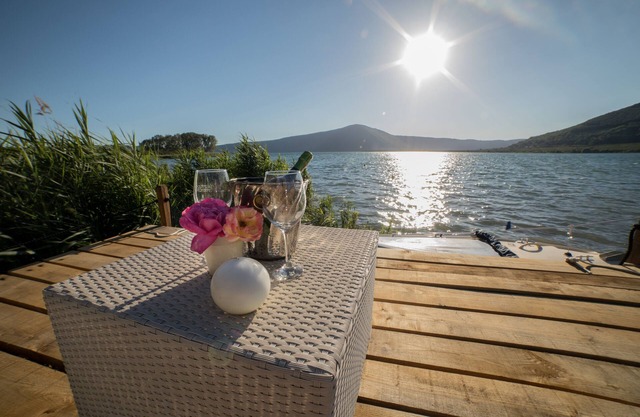 kingfisher cottage beach vico