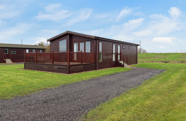 KINGFISHER, pet friendly, with a garden in Ramsey, Huntingdon