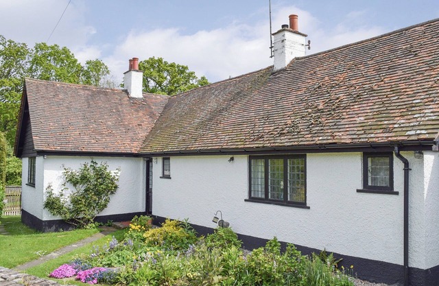Kingshill Farm Cottage - 28270