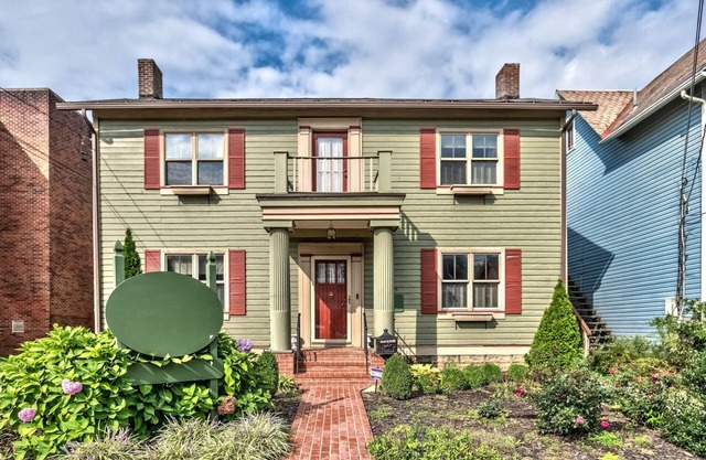 Kitchen, billiard and sun rooms. Walking distance to Main St. downtown.