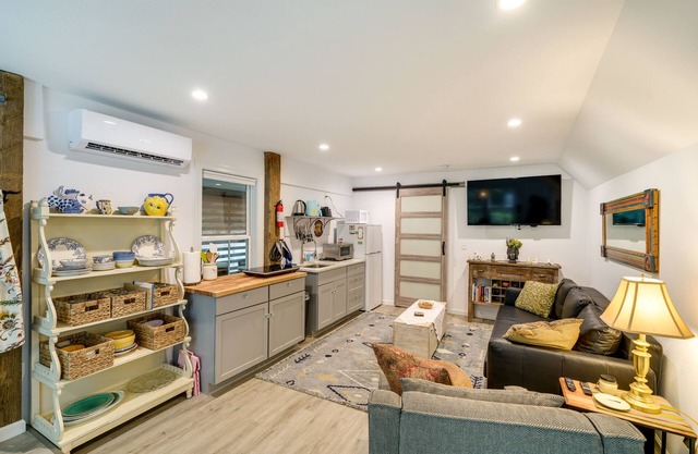 Kitty Hawk Vacation Rental w/Pool & Hot Tub