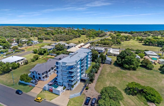 Koola Beach Apartments Bargara