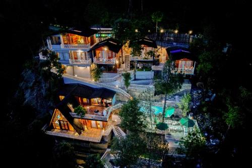 Koro Treehouse Resort Luxury Wooden Cottages and Villas with Private Pool