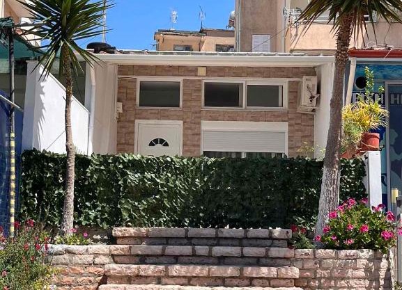 Kostas Apartment