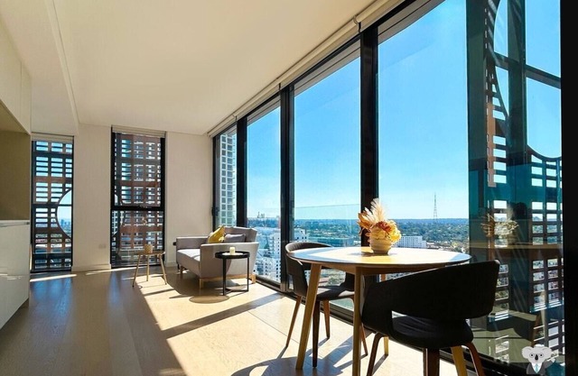 KozyGuru |St Leonards | 1 Bed Best Location and View