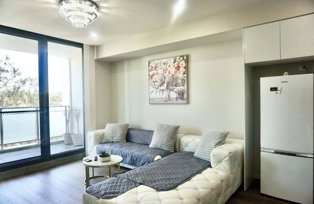 KozyGuru | Wentworthville | 2 Bed 2 Bath Apt