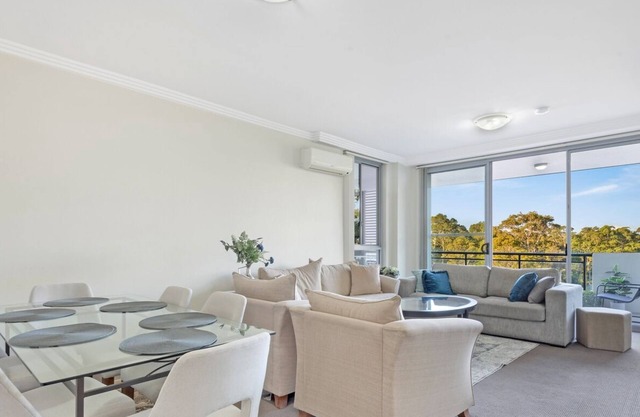 KozyGuru | Westmead | Modern Apt | Near Hospital