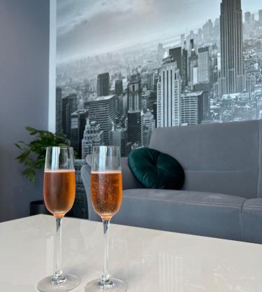 Krasta Home apartament Parking & With CITY & RIVER VIEW