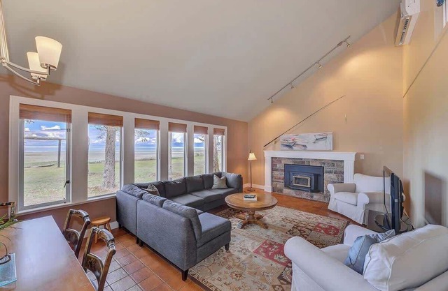 Kye Bay Beach House S