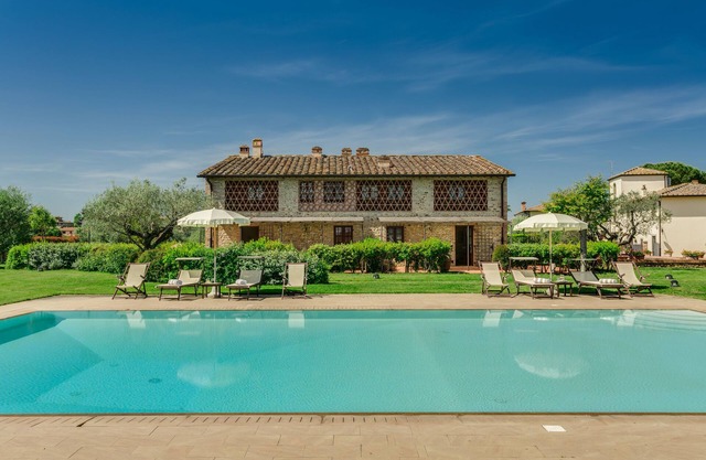 L'Aia, two bedrooms apartment in the Chianti area with A/C and swimming pool