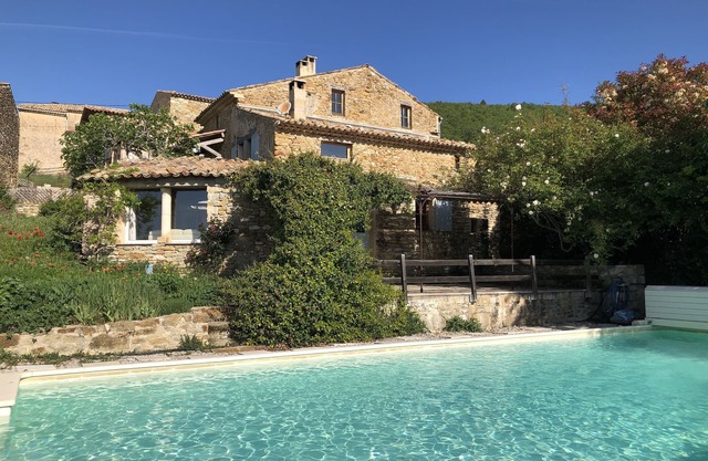 L'Arbre d'Alice - Charming gîte with terrace facing the pool