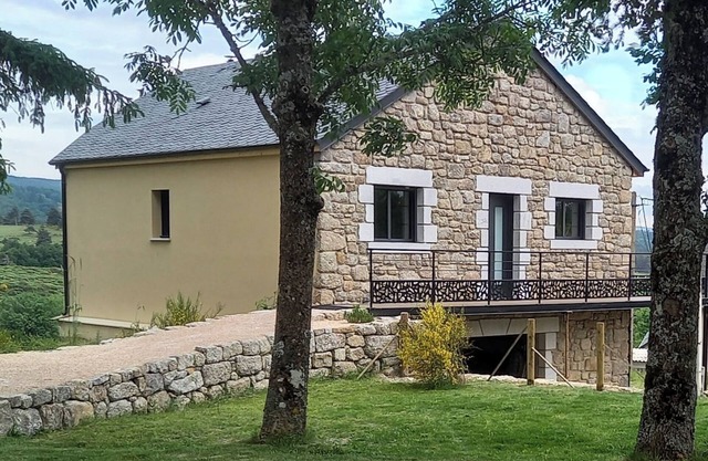L'atelier de Léon Avec vue Imprenable sur la Margeride