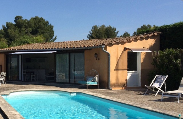 "L'ATELIER" JONQUERETTES T1 35m2 PRIVATE POOL