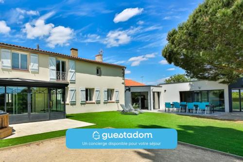 L'Atrie-Villa Piscine - Jacuzzi - Sauna