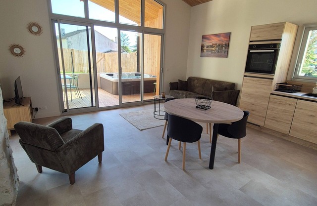 L'Etel - House with outdoor spa and electric bikes