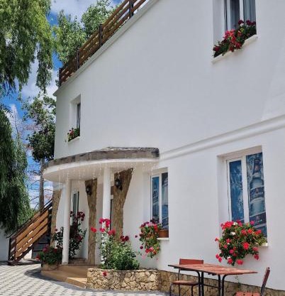La Banel Hotel