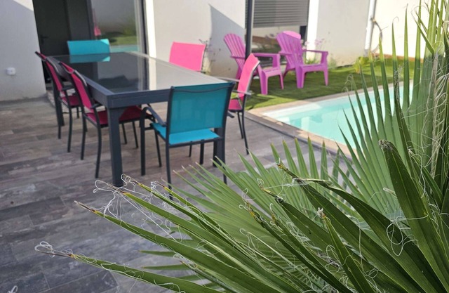 La Belle et Rebelle - piscine chauffée et salle de jeux