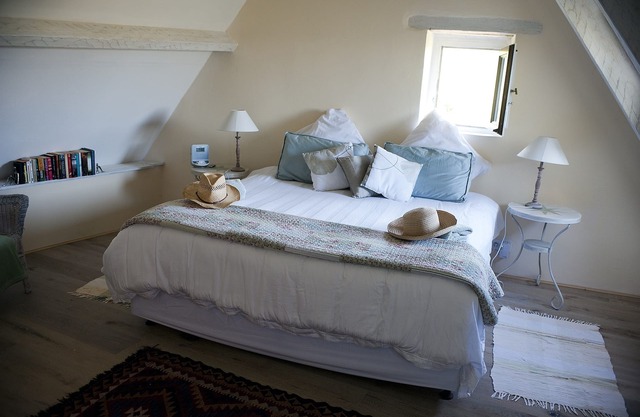 La Boulangerie - A beautifully appointed private Gite overlooking The Dordogne.