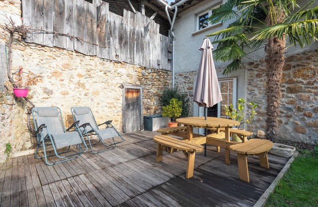 La Boutique – Mountain Cottage in Antichan: Pyrenees View, Nature & Comfort