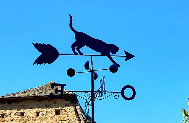 "La Bouyerie" cottage in a lovely setting, open countryside, breathtaking view