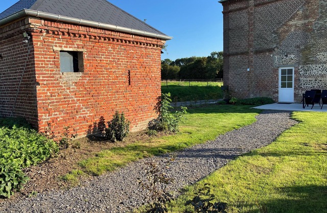 La Brossière, Gite Dans la Nature, Avec Salle de Jeux Idéal Pour Tous les Temps
