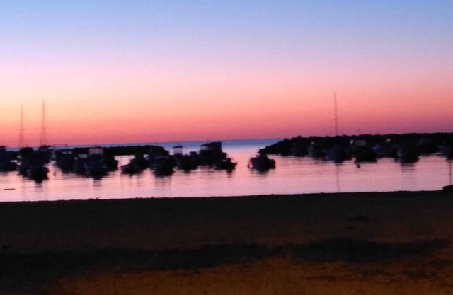 La Casina between sea and culture: relaxation and history.