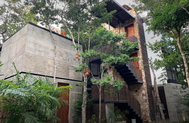 La Casa de María 11:11