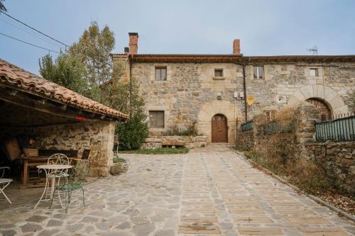 La Casa Del Diezmo De La Montaña