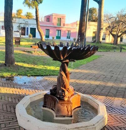 La Casa Rosada del Barrio Histórico